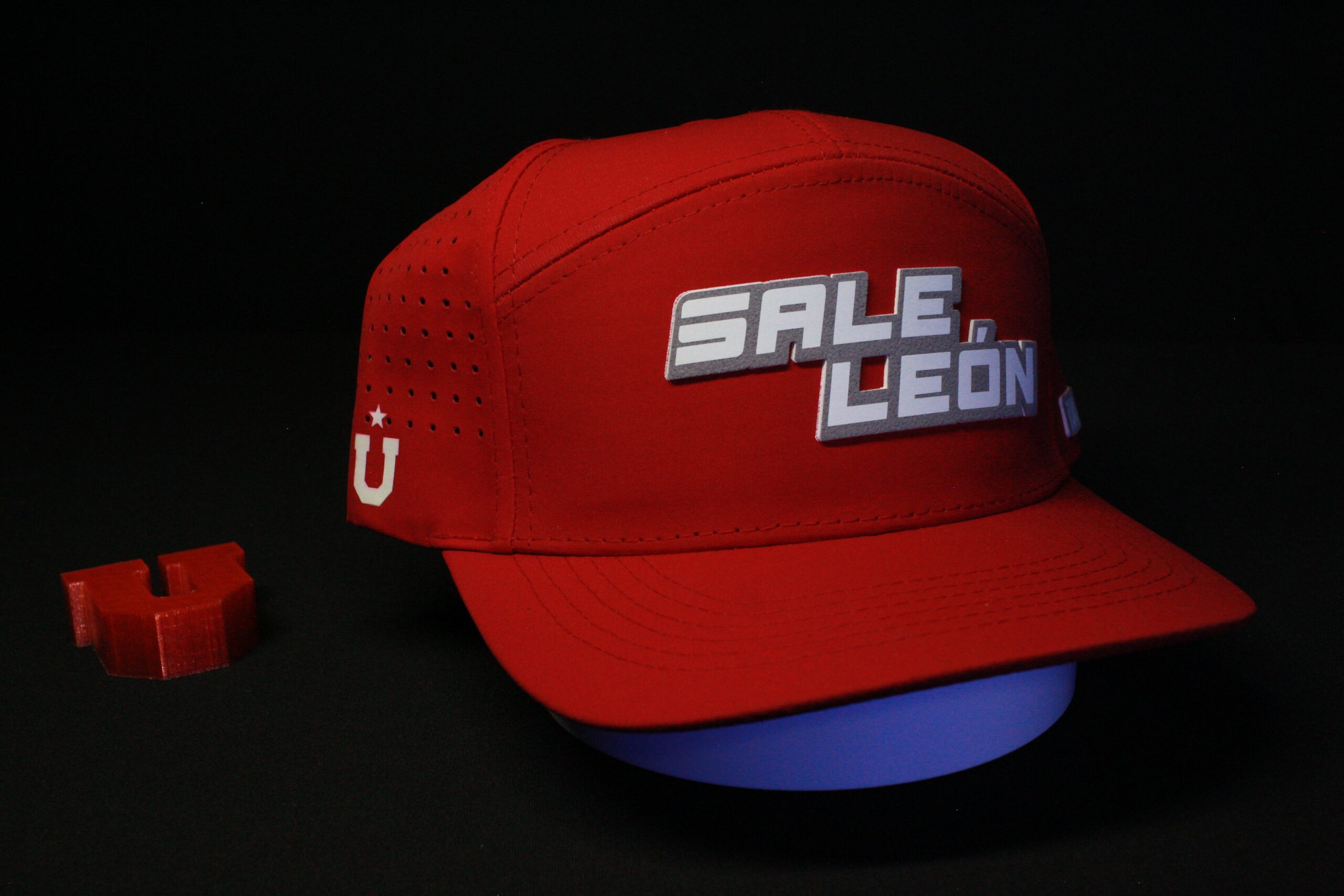 Romantico Viajero+Sale león+3 Regalos - Gorro U de Chile 3D Brilla en la oscuridad - Imagen 2