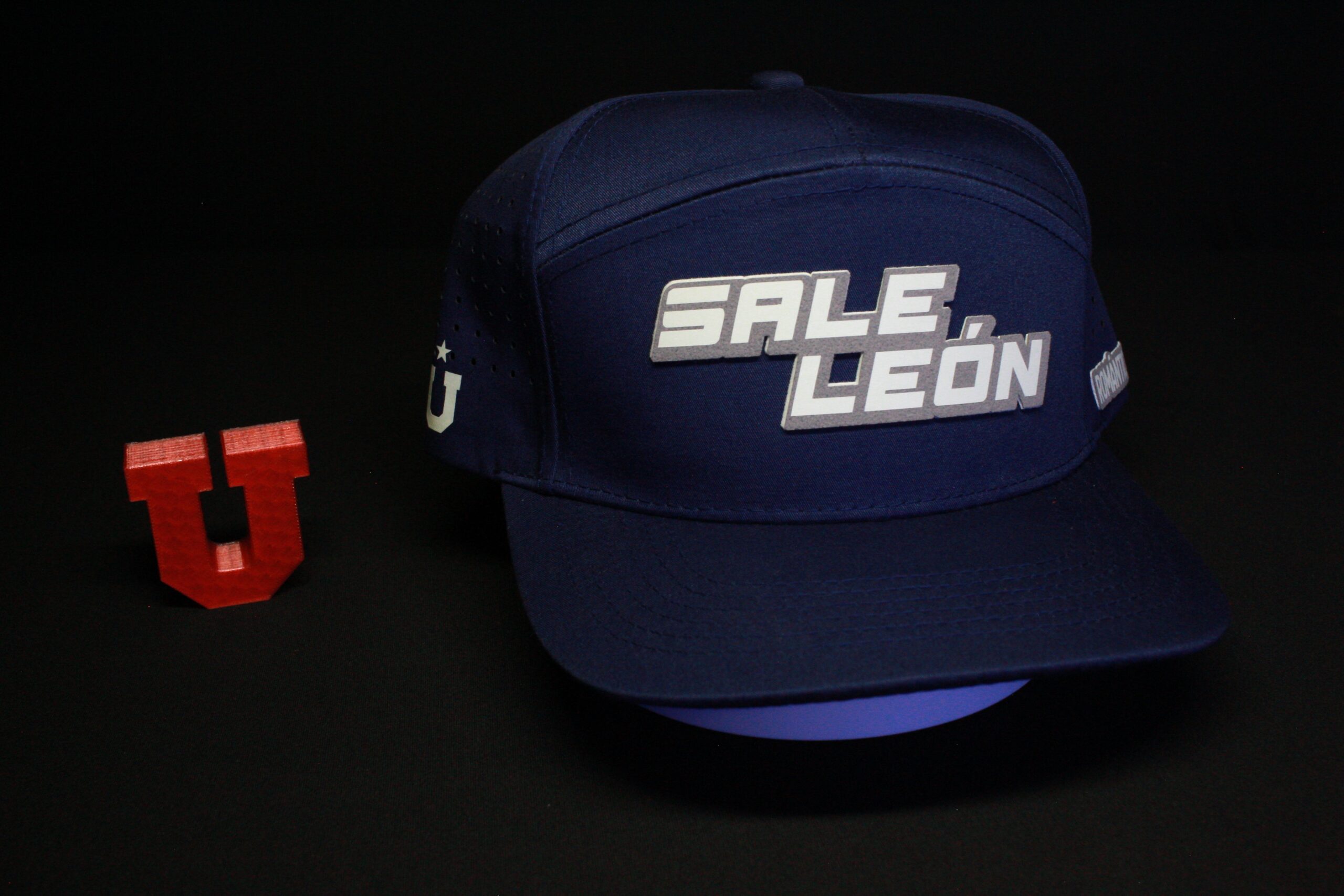 Romantico Viajero+Sale león+3 Regalos - Gorro U de Chile 3D Brilla en la oscuridad - Imagen 6