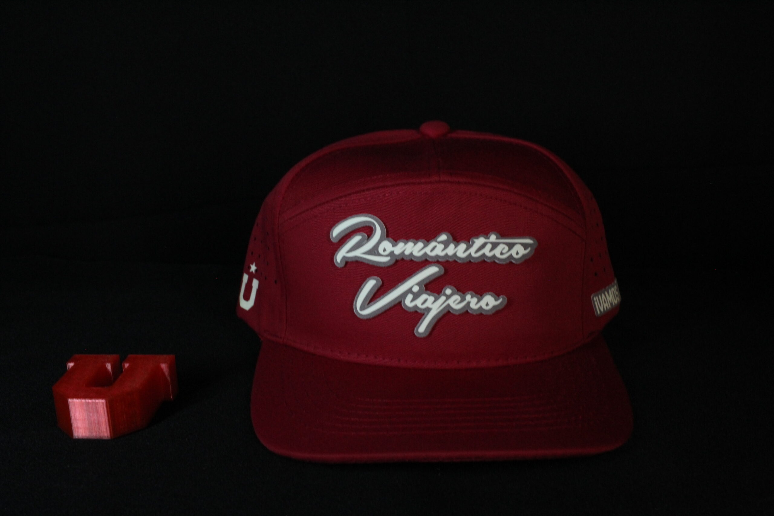 Romantico Viajero+Sale león+3 Regalos - Gorro U de Chile 3D Brilla en la oscuridad - Imagen 10