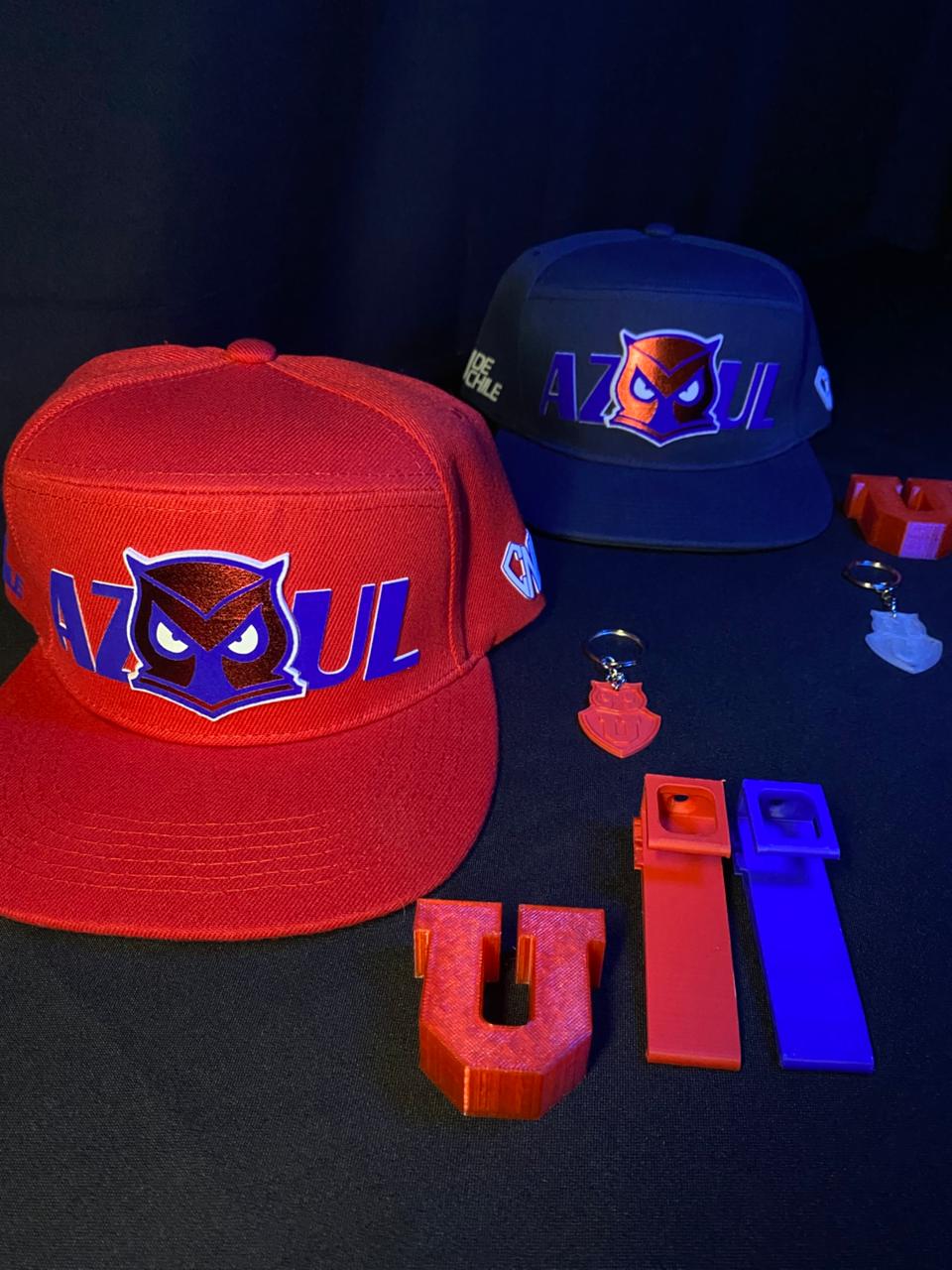 Gorro U de Chile 3D BHÚO AZUL O ROJO - Brilla en la oscuridad - Imagen 3