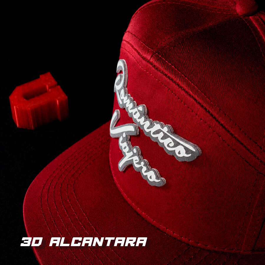 Gorro Romántico Viajero – U de Chile 3D Brilla en la oscuridad
